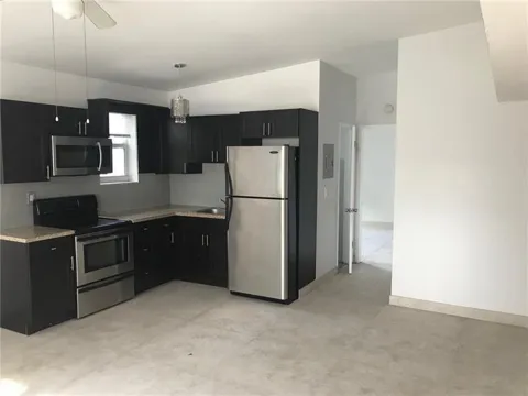 725 S 20TH AVENUE #1