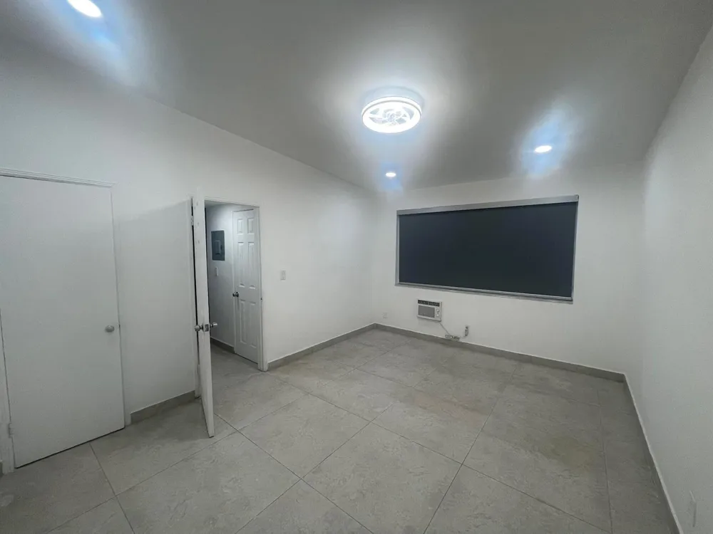 725 S 20TH AVENUE #1 Hollywood, FL 33020