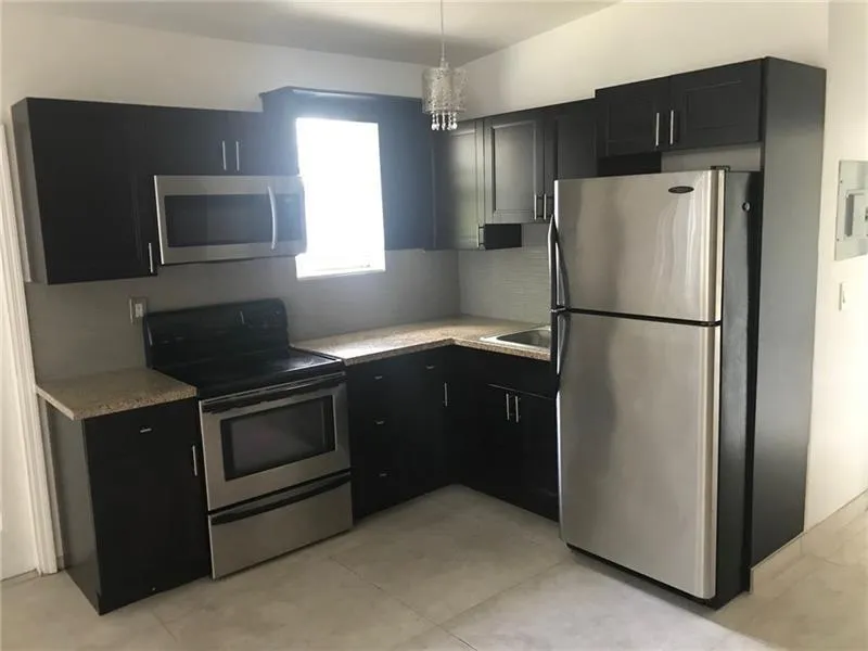 725 S 20TH AVENUE #1 Hollywood, FL 33020