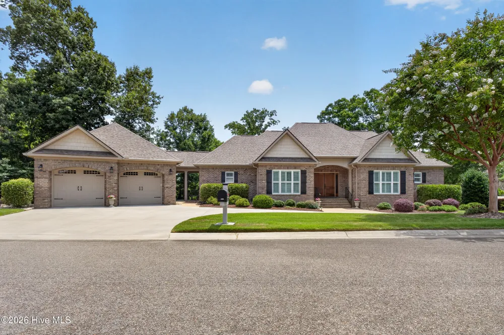 156 Quiet Oak Court Aiken, SC 29803