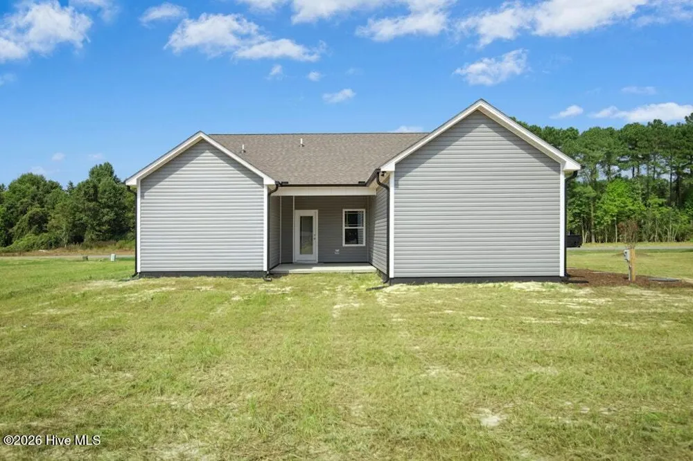 187 Huckleberry Bush Lane Princeton, NC 27569