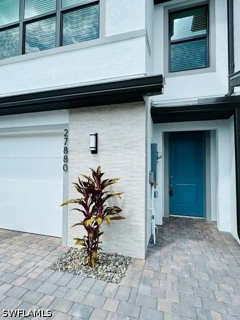 RADIANT COURT Bonita Springs, FL 34135
