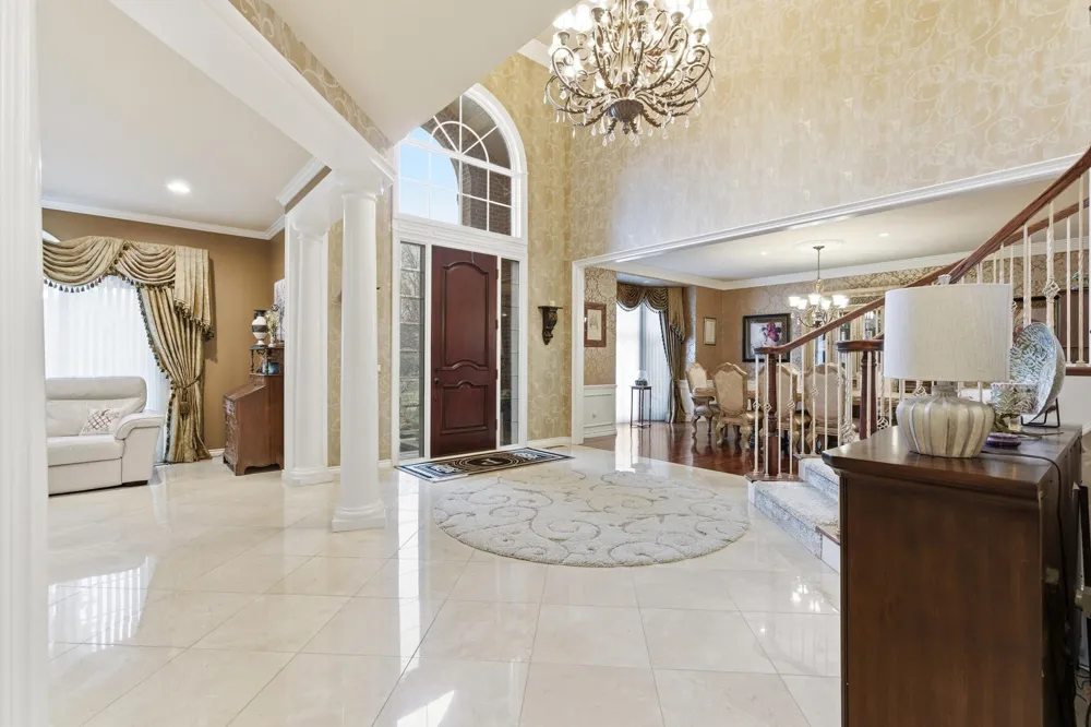 5520 Whitehall Boulevard Rochester, MI 48306