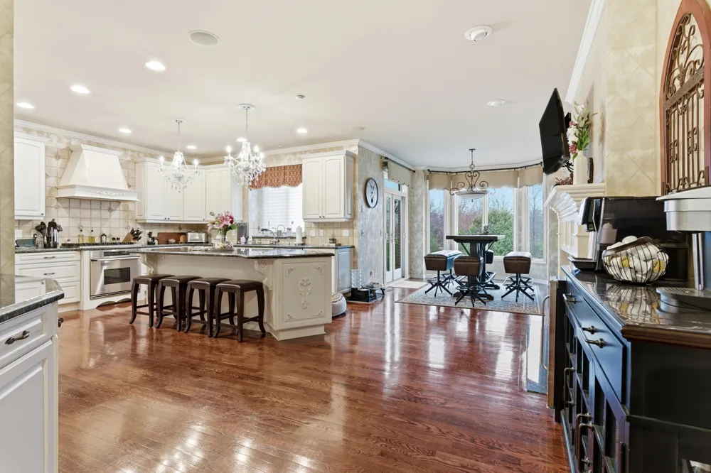 5520 Whitehall Boulevard Rochester, MI 48306