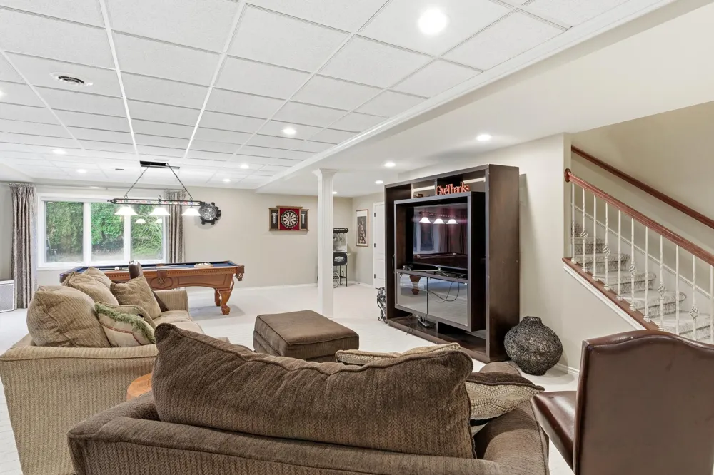 5520 Whitehall Boulevard Rochester, MI 48306