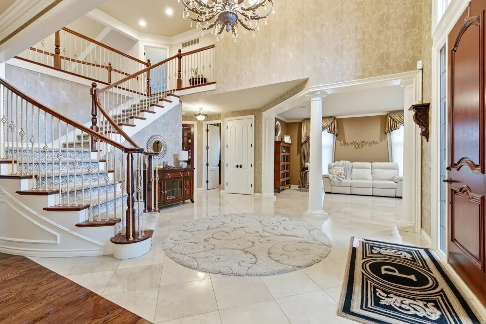 5520 Whitehall Boulevard Rochester, MI 48306