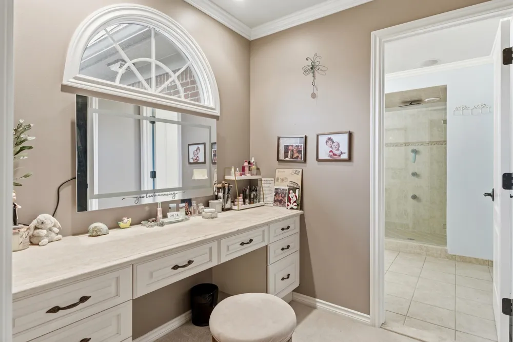 5520 Whitehall Boulevard Rochester, MI 48306