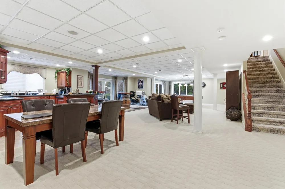 5520 Whitehall Boulevard Rochester, MI 48306