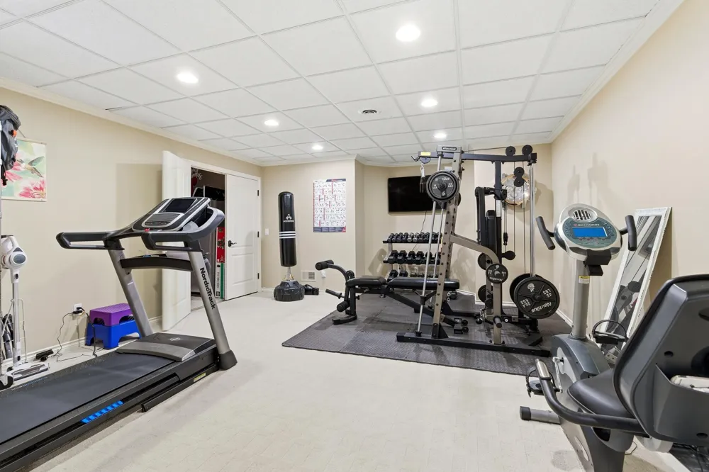 5520 Whitehall Boulevard Rochester, MI 48306