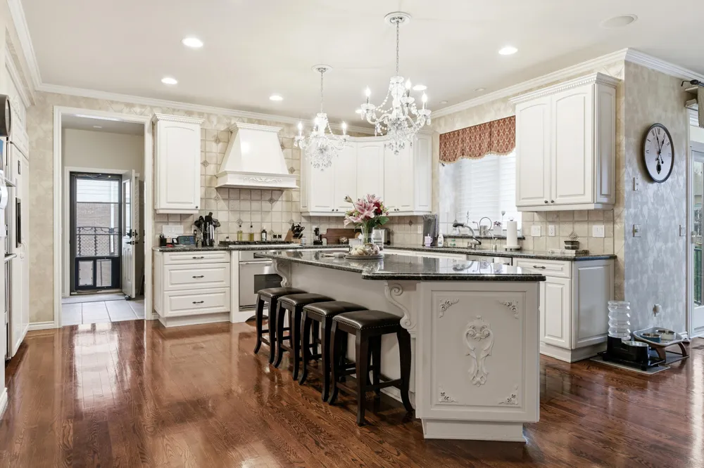5520 Whitehall Boulevard Rochester, MI 48306
