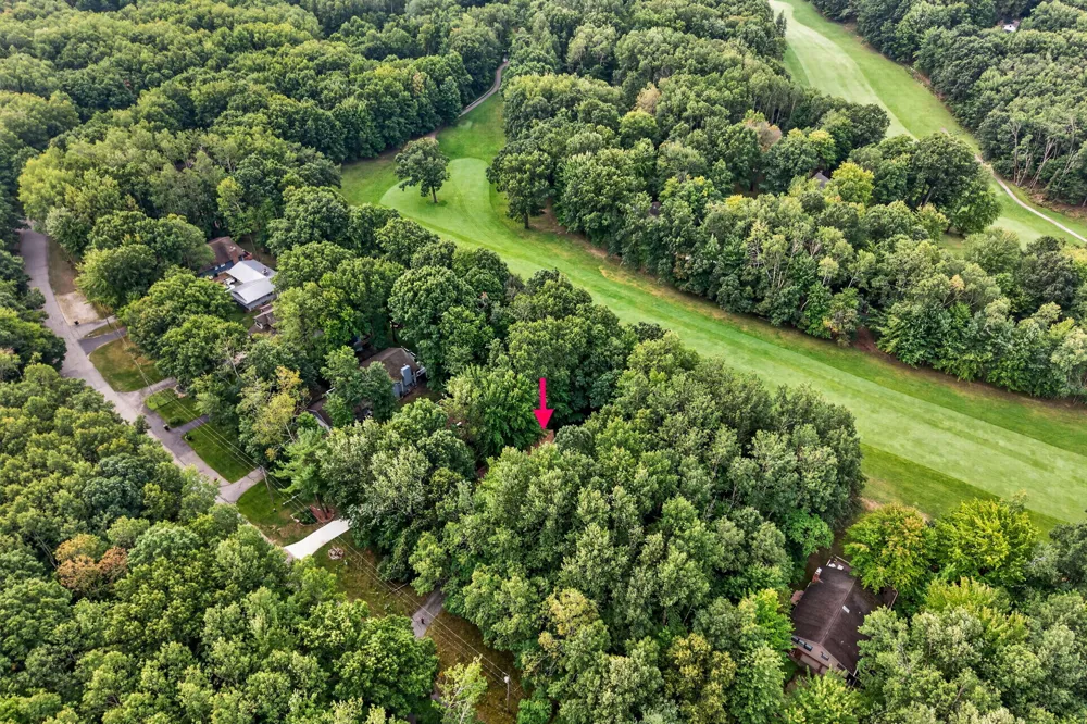9855 Golf Port Drive Stanwood, MI 49346