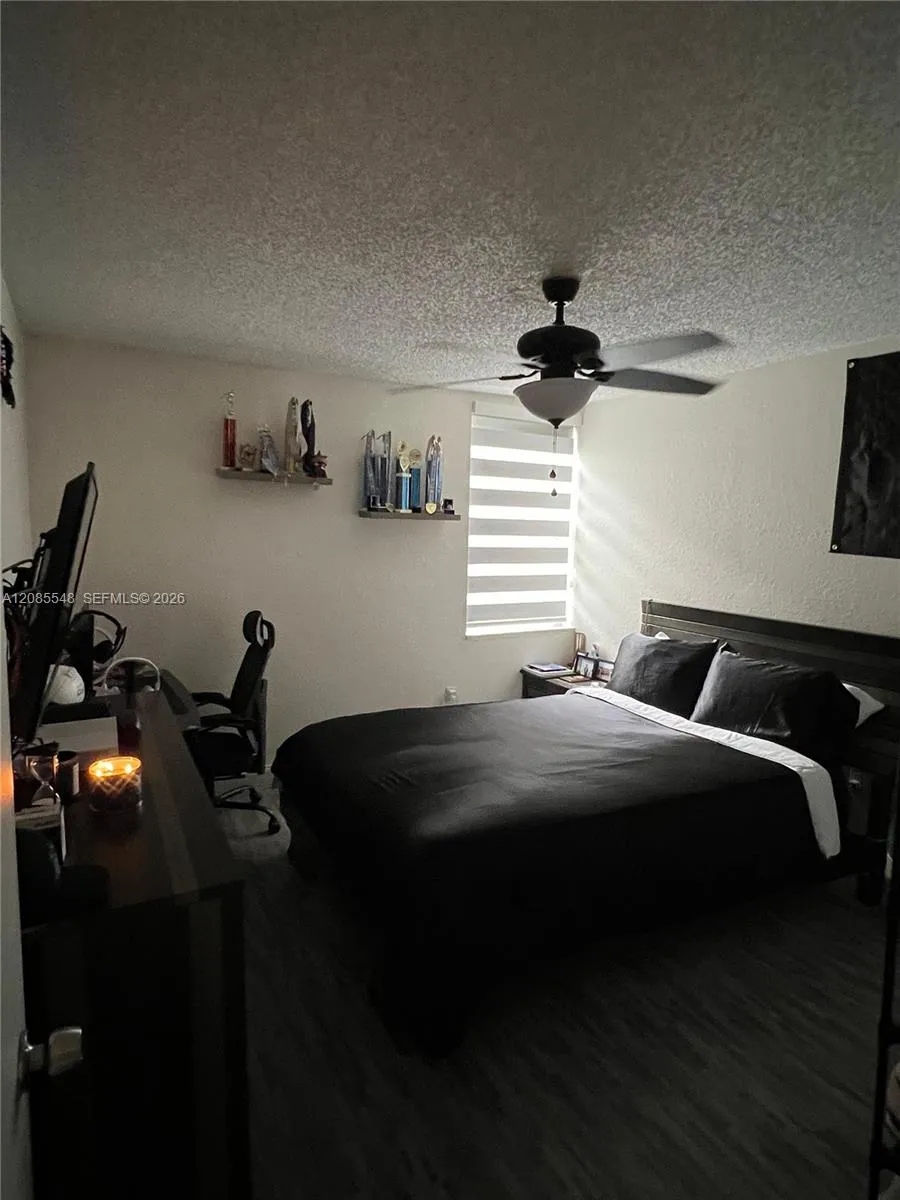 1900 W 68th St #F104 Hialeah, FL 33014