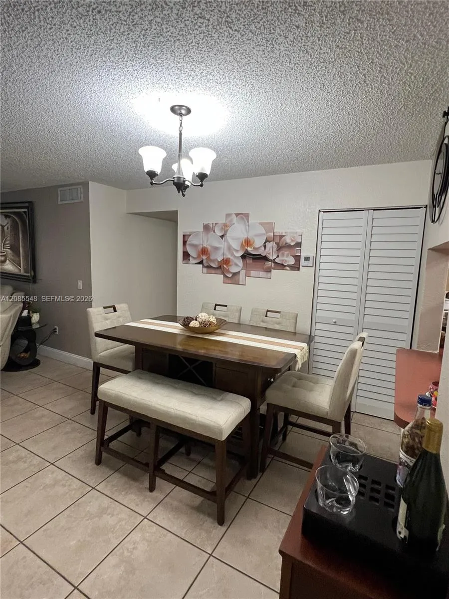1900 W 68th St #F104 Hialeah, FL 33014
