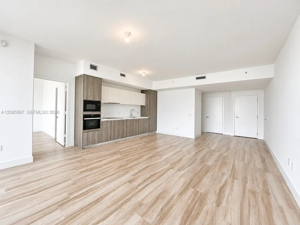 2900 NE 7th Ave #1104 Miami, FL 33137