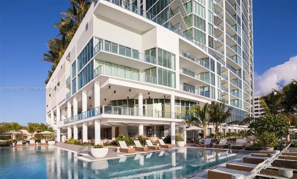 2900 NE 7th Ave #1104 Miami, FL 33137
