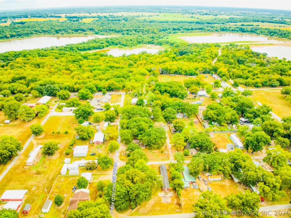10355 Springfield Lebanon, OK 73440