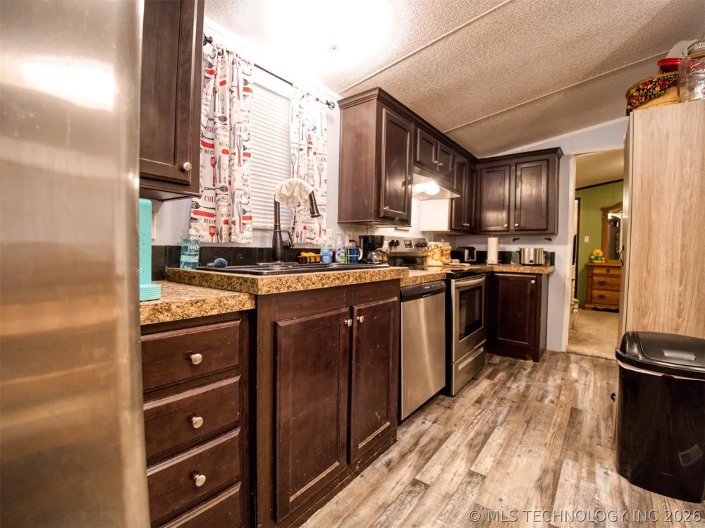10355 Springfield Lebanon, OK 73440