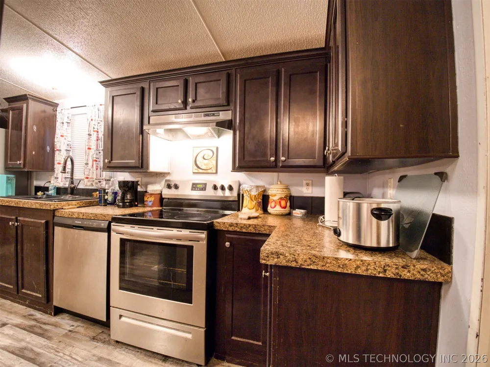 10355 Springfield Lebanon, OK 73440