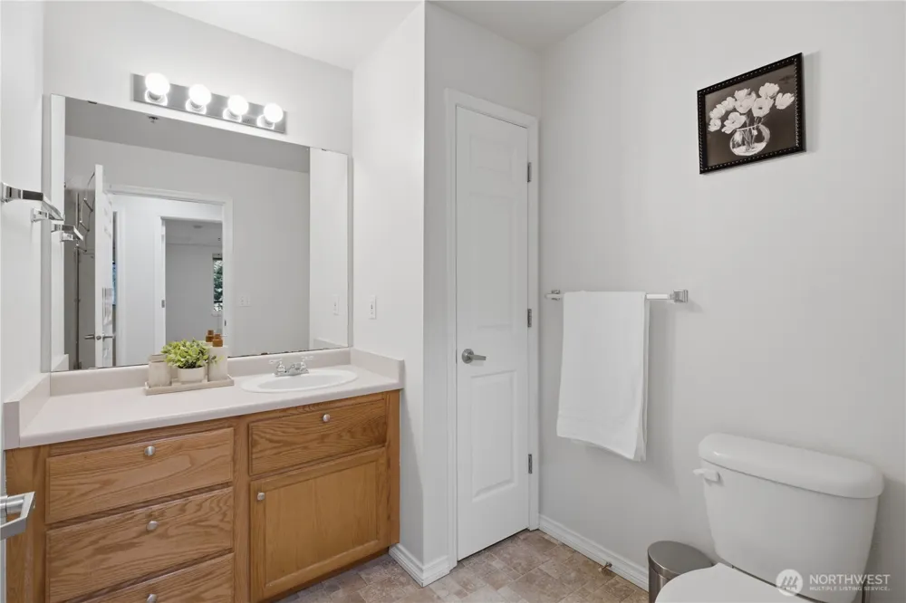 7912 170th Avenue NE #204 Redmond, WA 98052