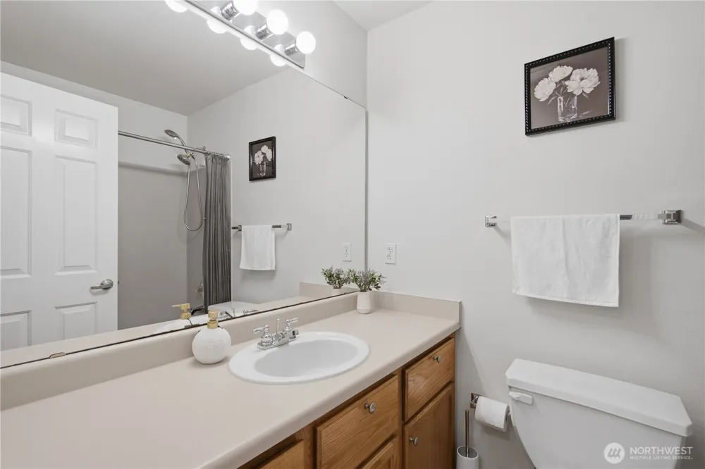 7912 170th Avenue NE #204 Redmond, WA 98052