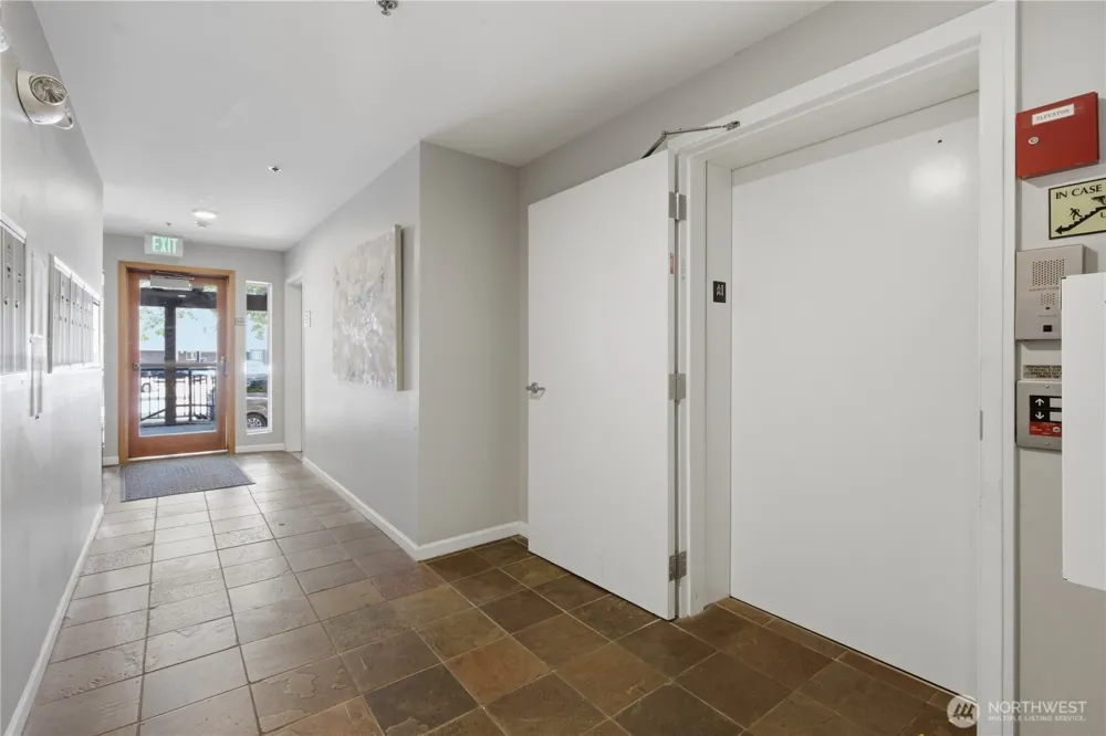 7912 170th Avenue NE #204 Redmond, WA 98052