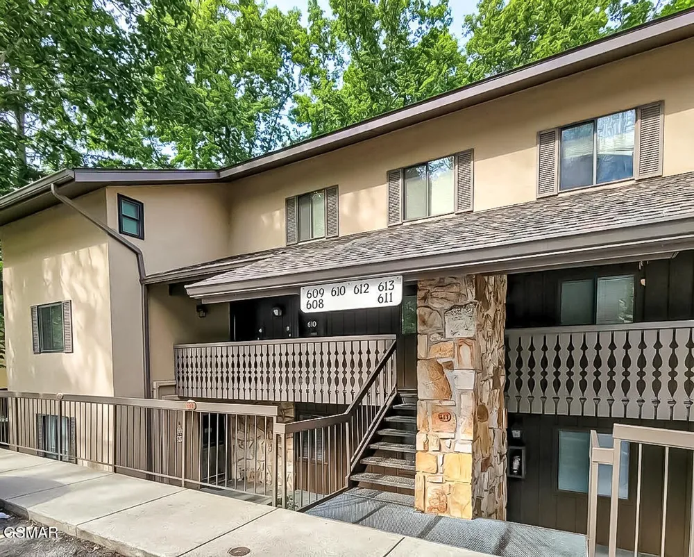 1235 Ski Mountain Road #610 Gatlinburg, TN 37738