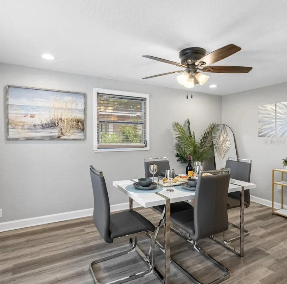 2613 E 111TH AVENUE Tampa, FL 33612