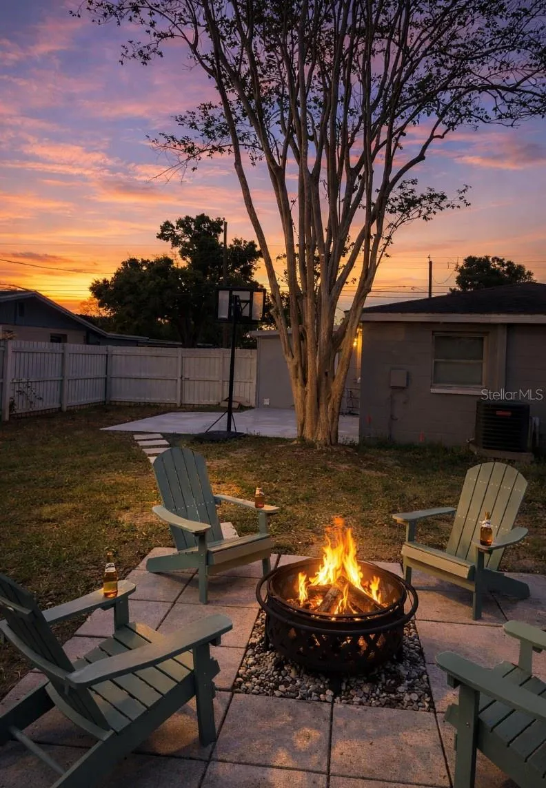 2613 E 111TH AVENUE Tampa, FL 33612