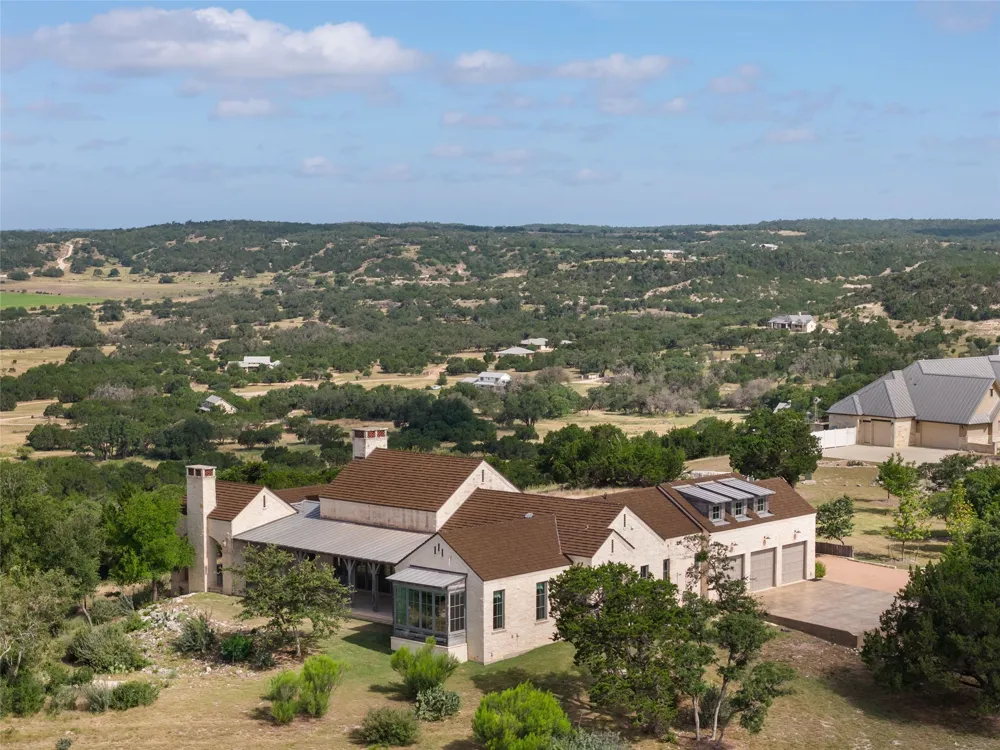 1691 Cool Water Ranch Road Fredericksburg, TX 78624