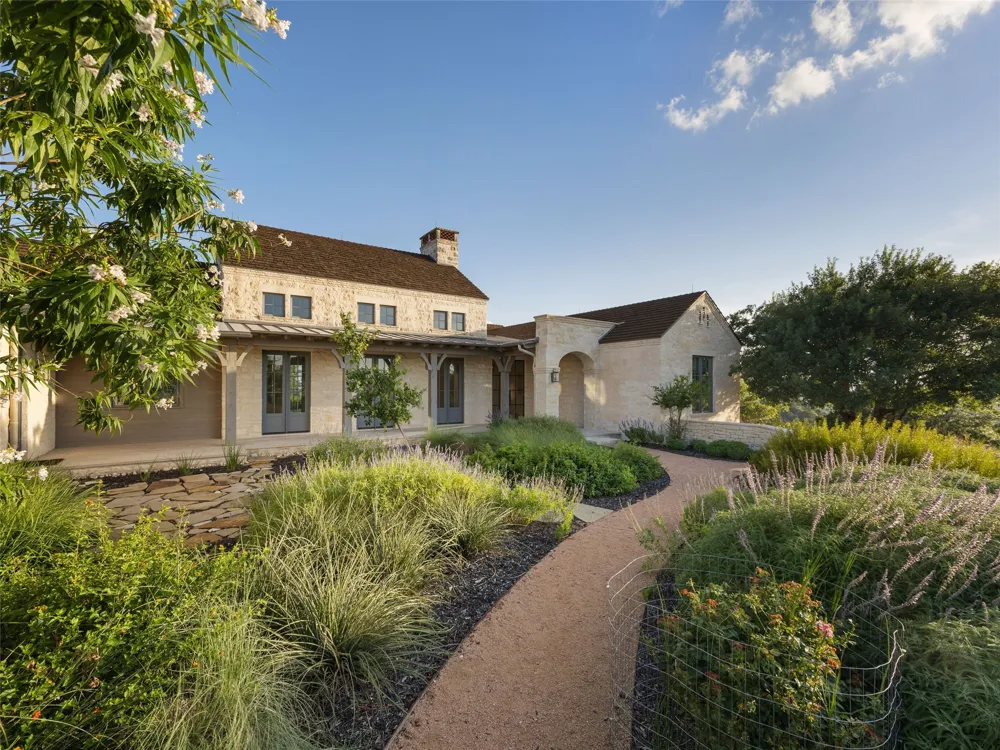 1691 Cool Water Ranch Road Fredericksburg, TX 78624