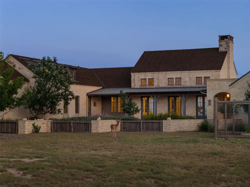 1691 Cool Water Ranch Road Fredericksburg, TX 78624