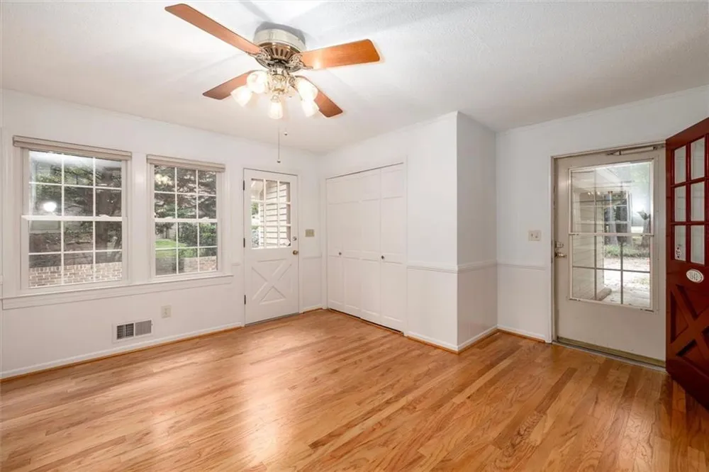 1942 Musket Court Smoke Rise, GA 30087