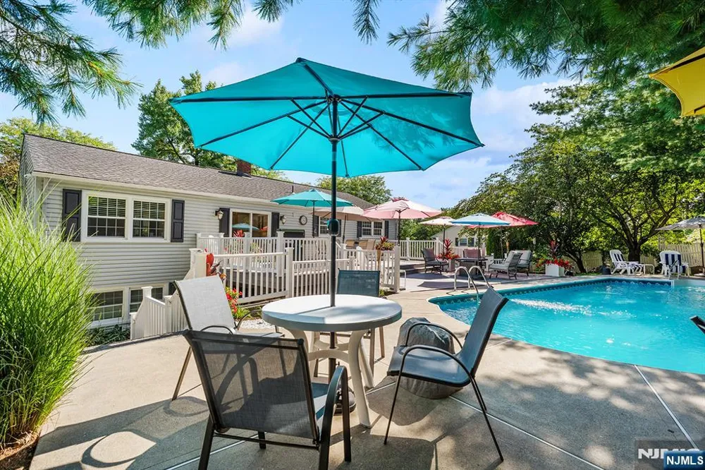 73 Brandon Avenue Wayne, NJ 07470