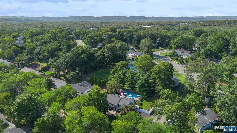 73 Brandon Avenue Wayne, NJ 07470