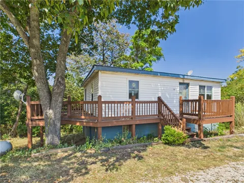 4716 Hwy 7 South