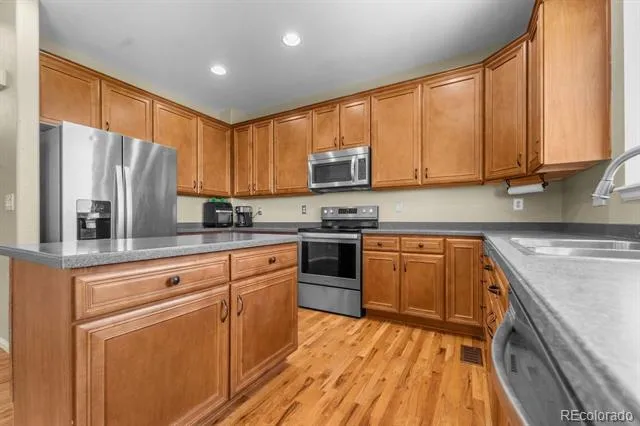 325 Stonehaven Street Circle Dacono, CO 80514