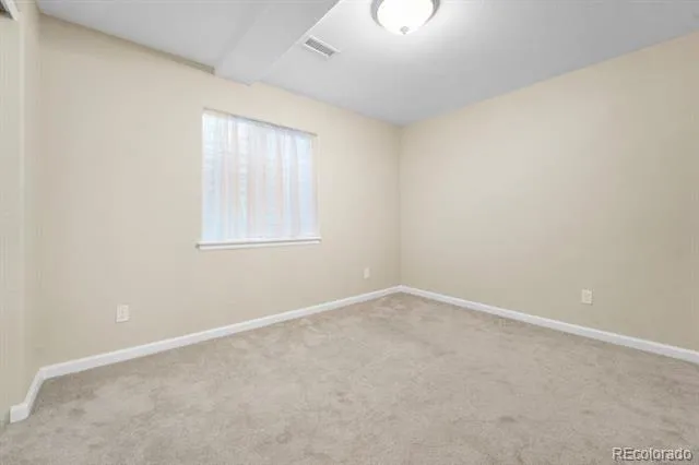 325 Stonehaven Street Circle Dacono, CO 80514