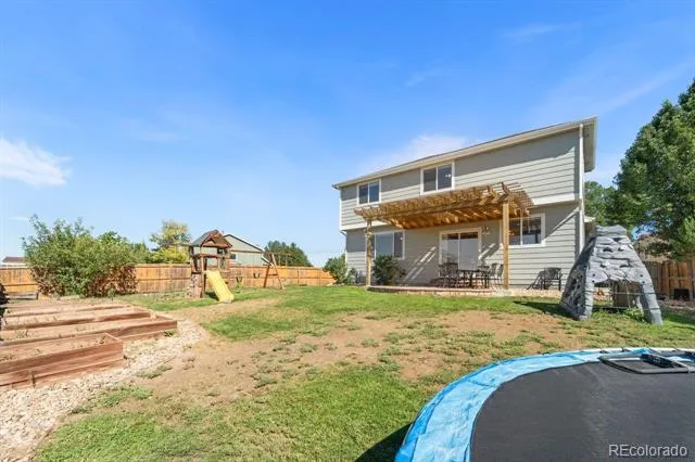 325 Stonehaven Street Circle Dacono, CO 80514
