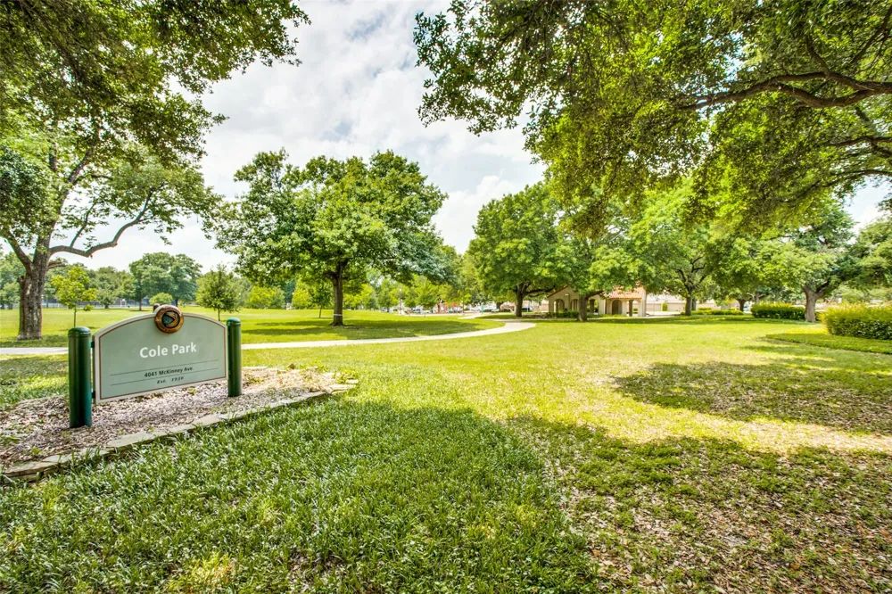 4121 Mckinney Avenue #32 Dallas, TX 75204