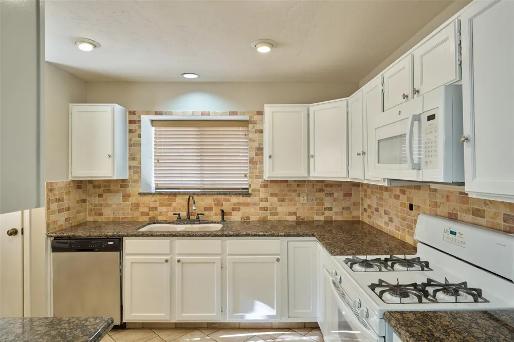 17518 Hamilwood Drive Houston, TX 77095