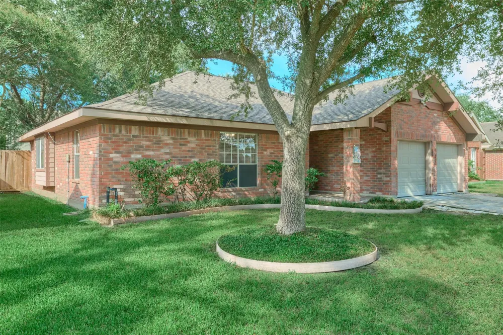 17518 Hamilwood Drive Houston, TX 77095