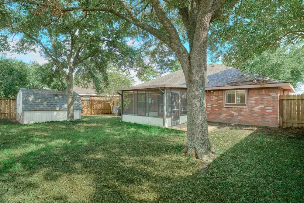 17518 Hamilwood Drive Houston, TX 77095