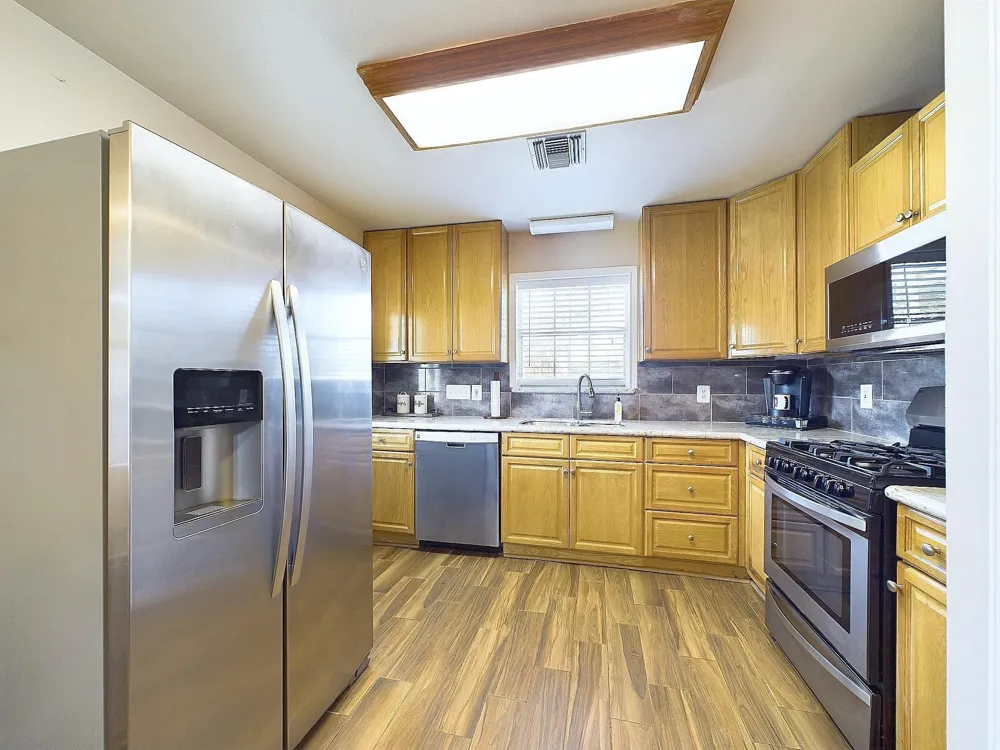 2814 Balmorhea Avenue Houston, TX 77039