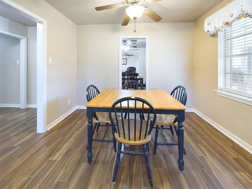 2814 Balmorhea Avenue Houston, TX 77039