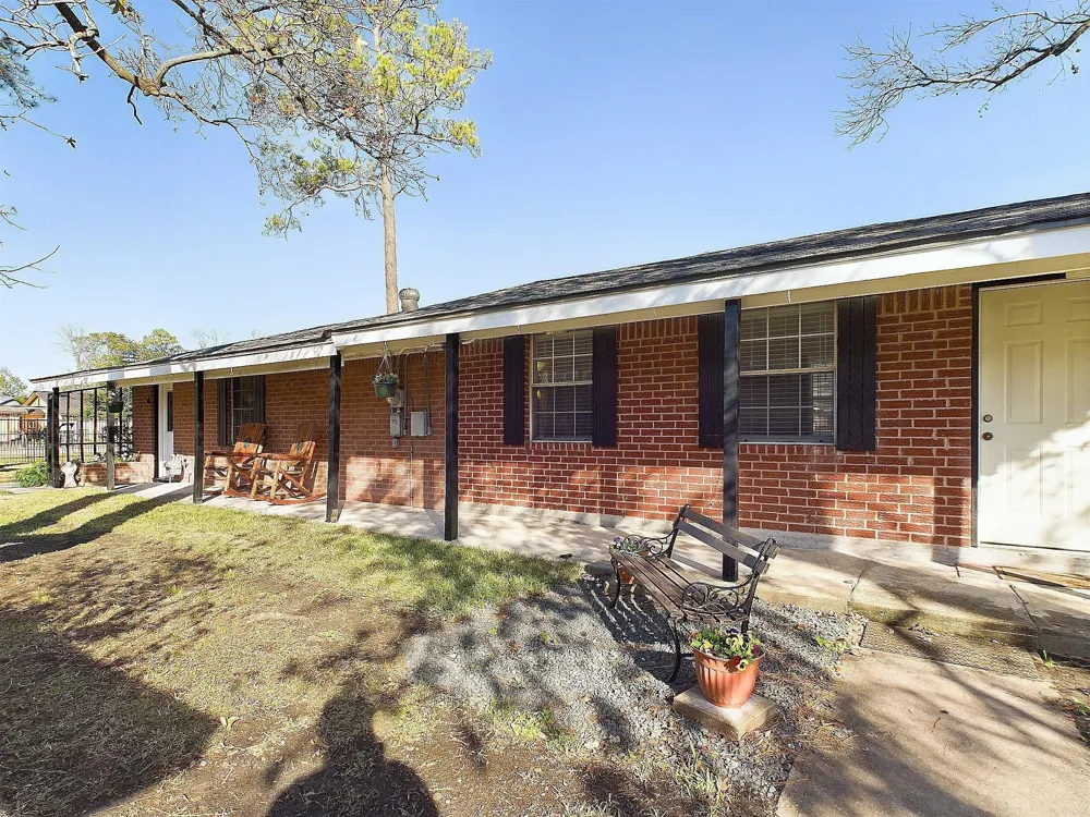 2814 Balmorhea Avenue Houston, TX 77039