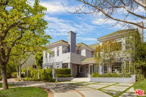 720 Crescent Drive