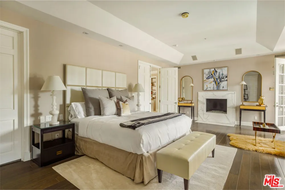 720 Crescent Drive Beverly Hills, CA 90210