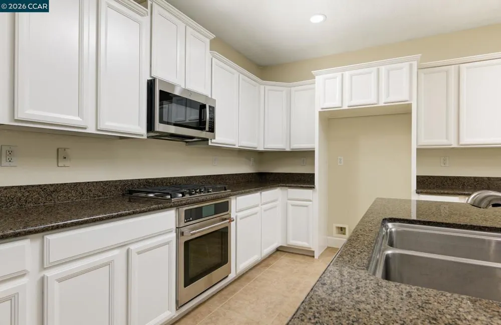 1310 Indian Runner Dr Roseville, CA 95747