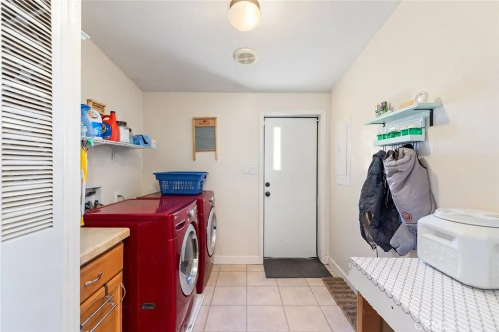 34715 Empty Saddle Hemet, CA 92544