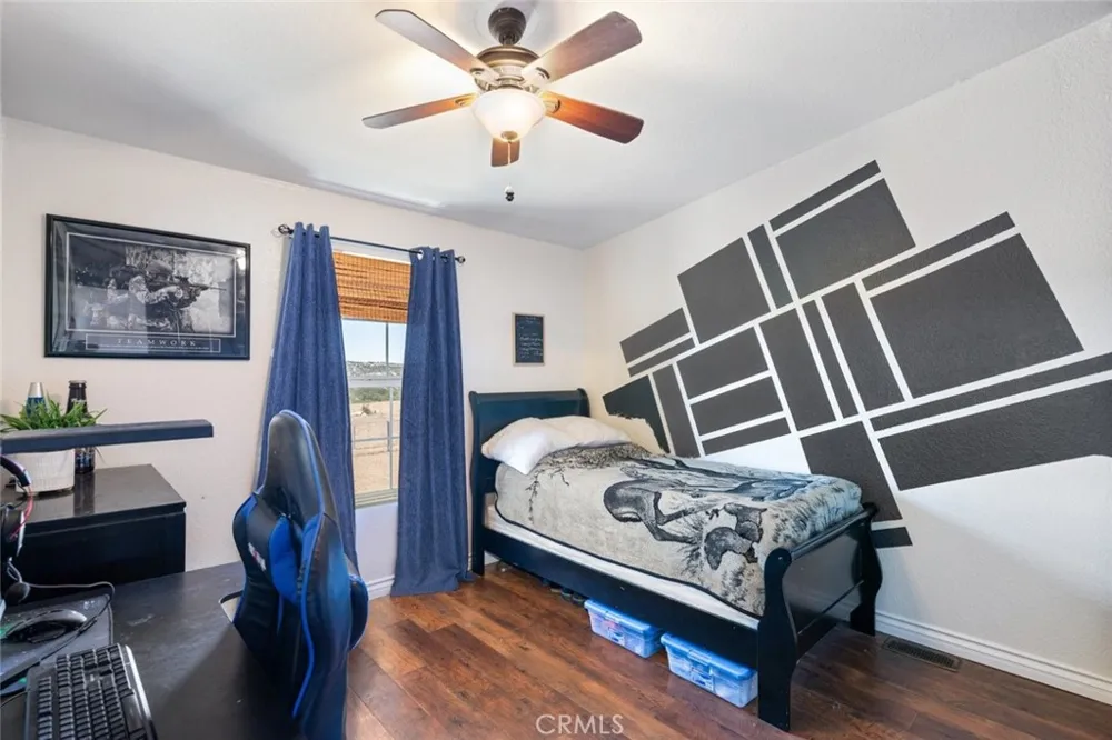 34715 Empty Saddle Hemet, CA 92544